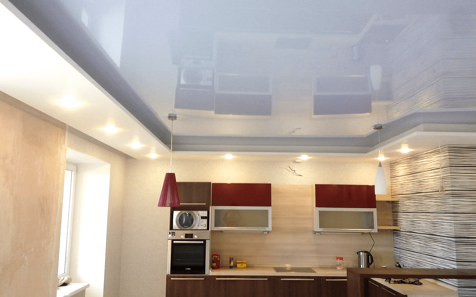 Многоуровневые натяжные потолки